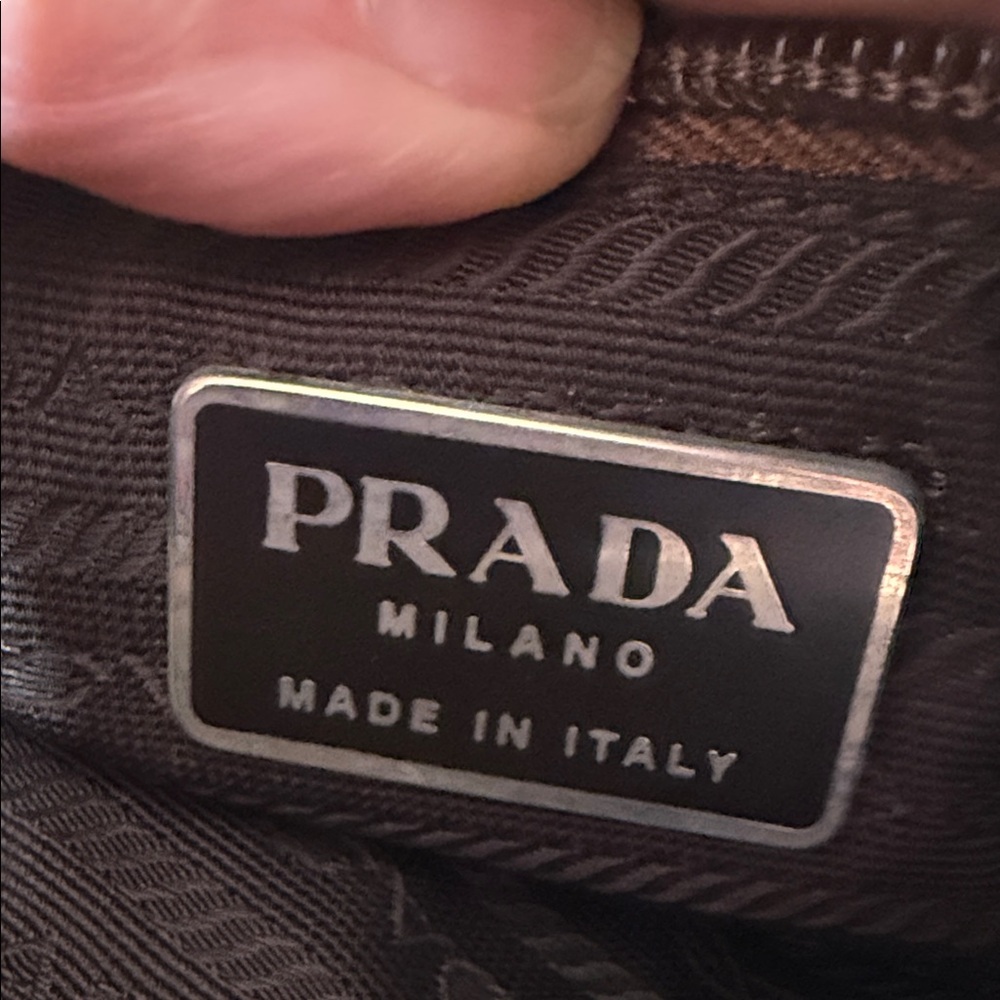 Prada beige tote - actually more of a coca color see ALL PHOTOS - Picture 3 of 12